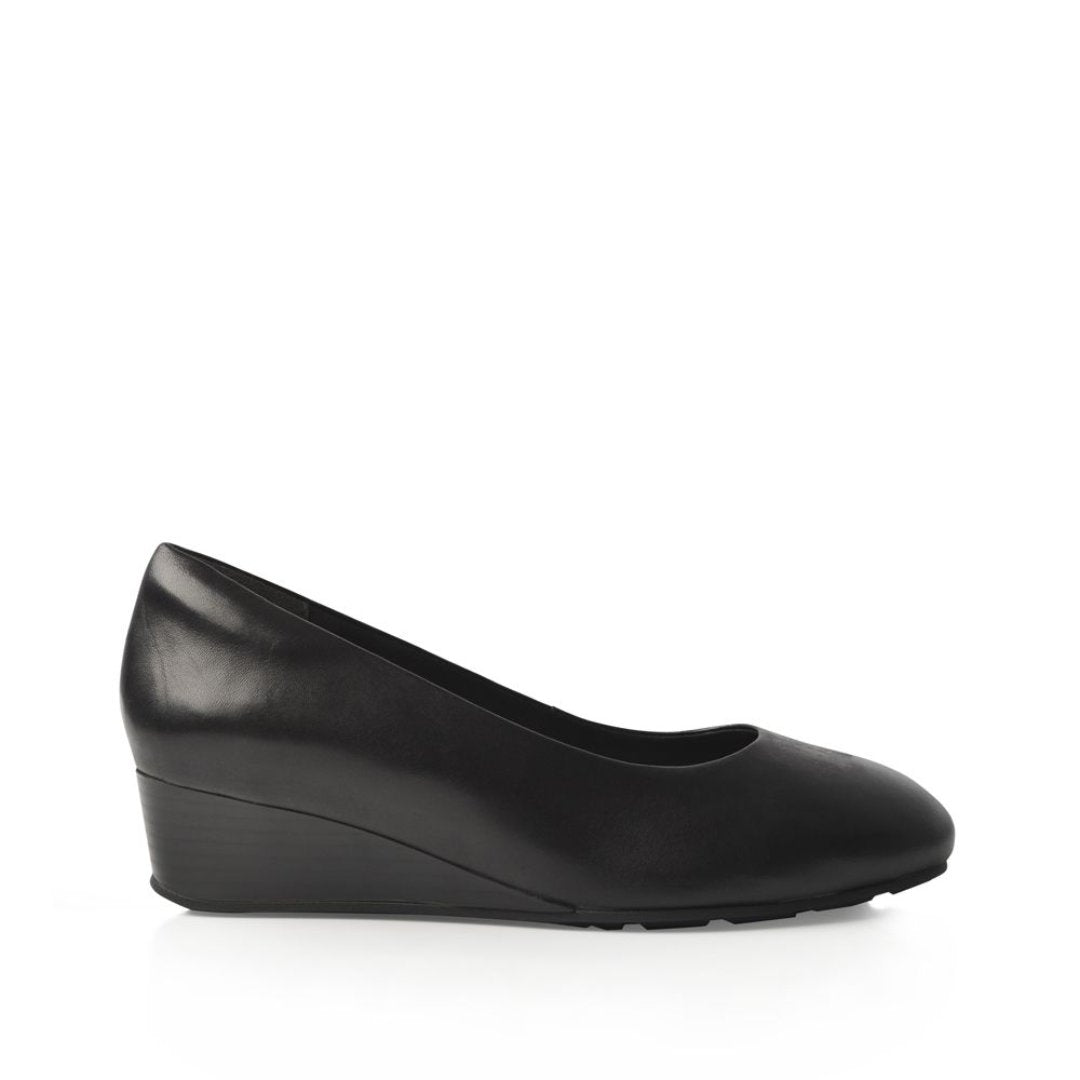 Green Cross 52512 MW Slip-On Court