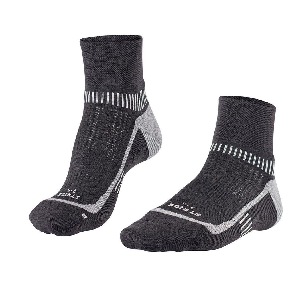 Falke Stride Black anklet socks with anatomical fit for comfort and support
