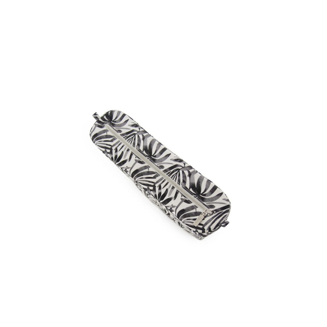 Fenn Original Floral Pattern Inner with Silver Zip
